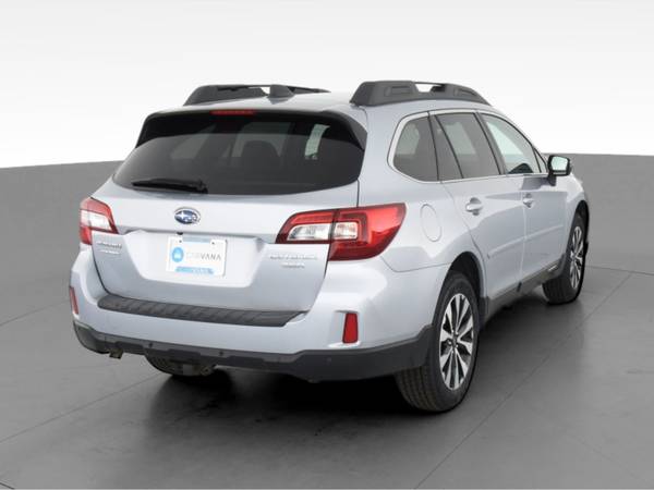 2017 Subaru Outback 3.6R Limited Wagon 4D wagon Silver - FINANCE -... for sale in Fort Collins, CO – photo 10