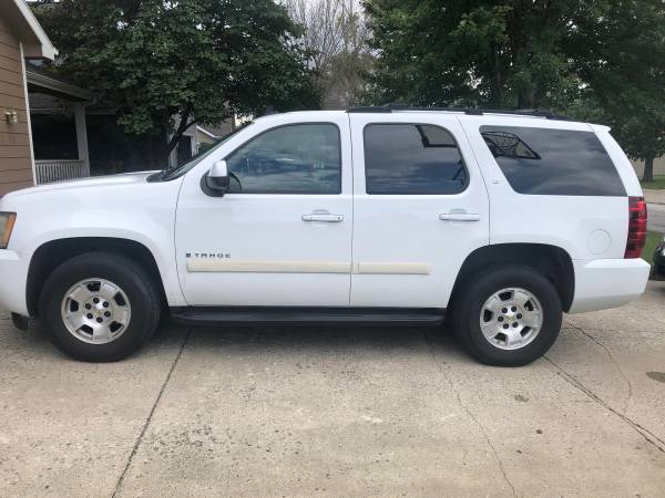 2007 Chevy Tahoe LT for sale in Lawrence, KS – photo 7