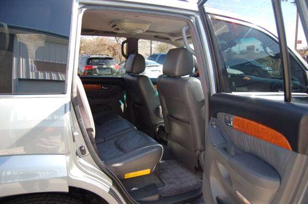 2006 Lexus GX470, 1 Owner, Leather, Heated Seats, Third Row, Rear DVD! for sale in Lakewood, CO – photo 14