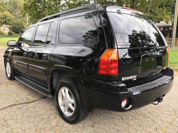 GMC Envoy - cars & trucks - by owner - vehicle automotive sale for sale in Norwalk, CT – photo 11