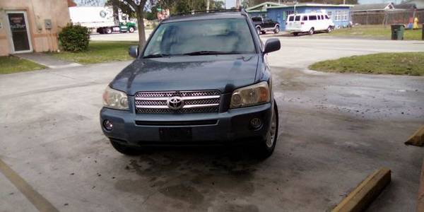 2007 Toyota Highlander - Financing Available! - cars & trucks - by... for sale in Fort Pierce, FL – photo 18
