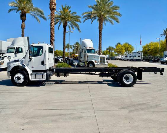 2017 FREIGHTLINER M2 CAB & CHASSIS - - by dealer for sale in Phoenix, CA – photo 5