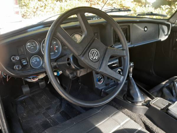 MGB Roadster 1979 68,400 mi - cars & trucks - by owner - vehicle... for sale in Akron, OH – photo 3