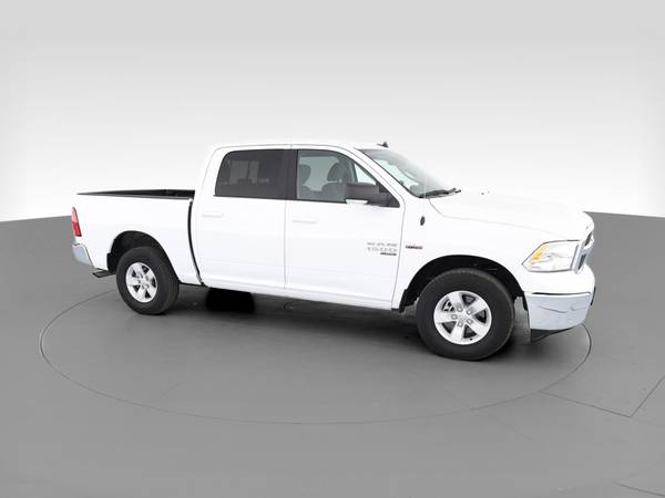 2020 Ram 1500 Classic Crew Cab SLT Pickup 4D 5 1/2 ft pickup White -... for sale in Evansville, IN – photo 14