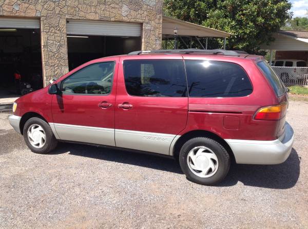 1998 Toyota Sienna 130k - - by dealer - vehicle for sale in Morristown, TN – photo 5