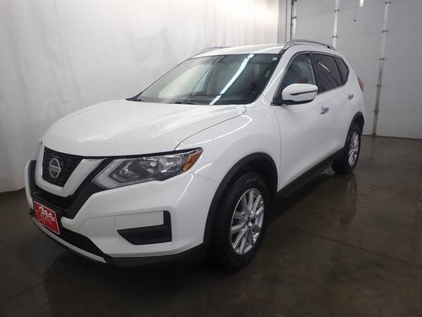2018 Nissan Rogue SV - - by dealer - vehicle for sale in Perham, ND – photo 19