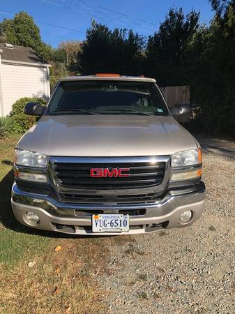 2004 GMC Crew Cab 3500 Diesel One Owner Beautiful $14,950 for sale in Richmond , VA – photo 5
