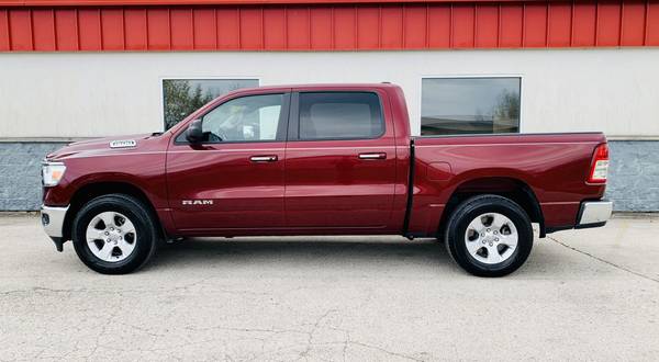 2019 Ram 1500 Big Horn Crew Cab 4x4 w/19k Miles for sale in Green Bay, WI – photo 8