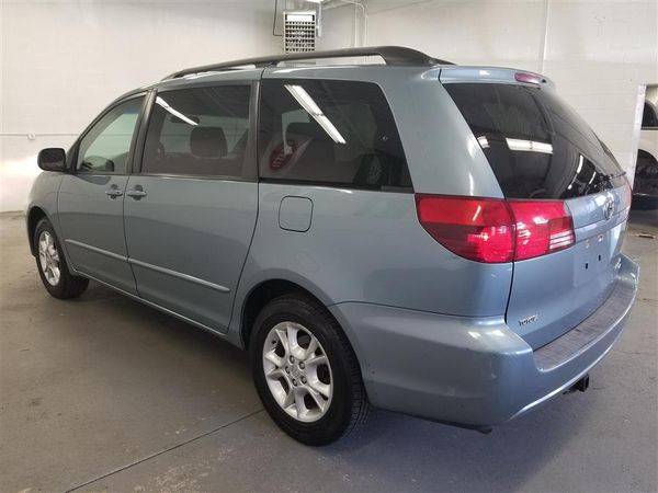 2005 Toyota Sienna 5dr LE AWD -EASY FINANCING AVAILABLE for sale in Bridgeport, CT – photo 6
