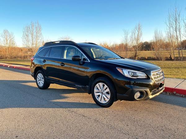 2017 Subaru Outback 2.5i Premium - cars & trucks - by owner -... for sale in Garden City, ID – photo 3