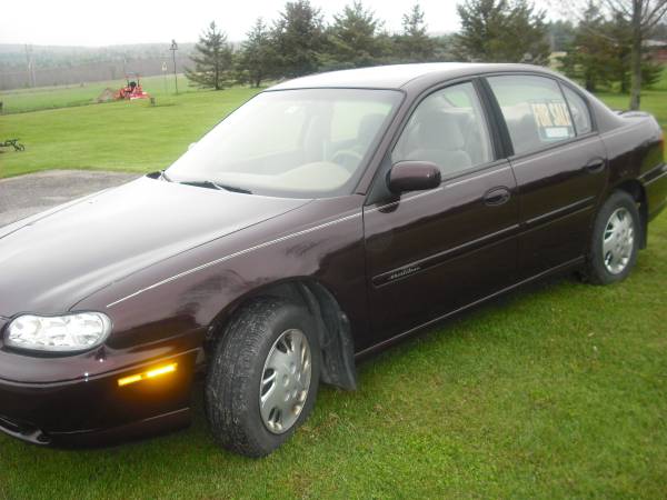 1998 Chevy Malibu for sale in New Haven, VT – photo 3