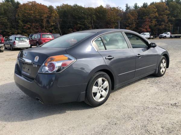 2008 Nissan Altima Runs Drives Excellent Clean Title Cheap Car for sale in Exeter, NH – photo 4