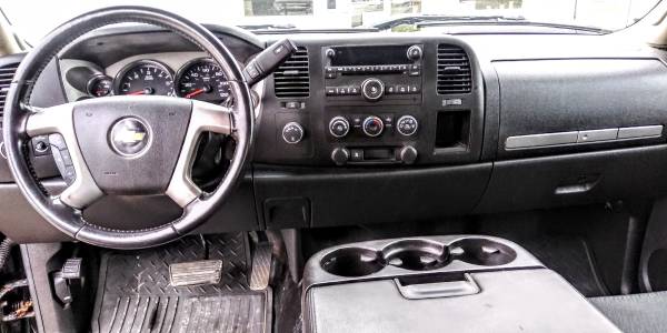 2010 Chevrolet Silverado 1500 - cars & trucks - by dealer - vehicle... for sale in Neenah, WI – photo 12
