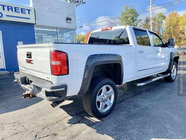 2013 Gmc Sierra 2500hd Sle Clean Car Fax 6.0l 8 Cylinder 4x4 Automatic for sale in Manchester, VT – photo 8