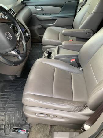 2015 Honda Odyssey EX-L - cars & trucks - by owner - vehicle... for sale in La Grange, KY – photo 10