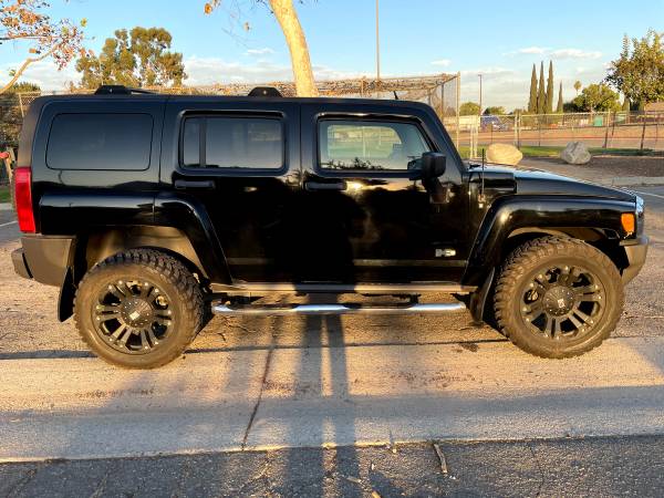 2007 Hummer H3 4WD 5 Speed MANUAL - cars & trucks - by dealer -... for sale in San Dimas, CA – photo 5