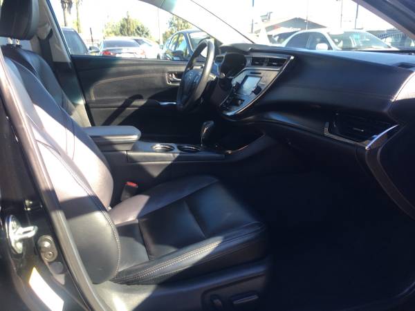 2016 Toyota Avalon XLE Sedan *LEATHER SEATS* RR CAMERA* WE FINANCE*... for sale in Sacramento , CA – photo 13