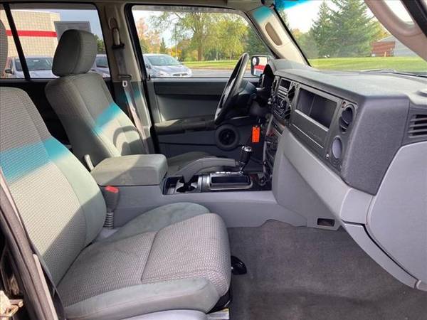 2006 Jeep Commander Base - SUV - cars & trucks - by dealer - vehicle... for sale in Grand Blanc, MI – photo 15