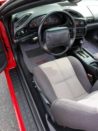 CAMARO Z28 red convertible 1994 for sale in Hershey, PA – photo 6