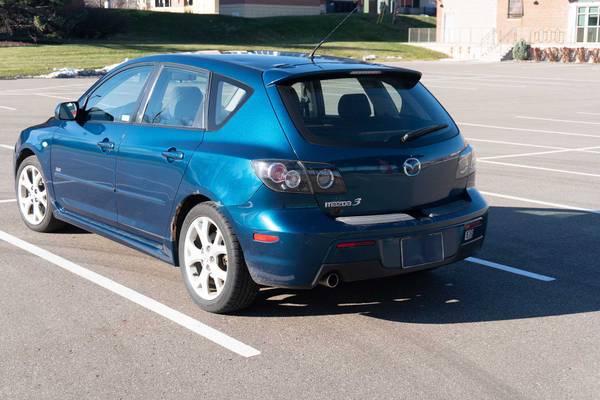 2007 Mazda 3 Hatchback - cars & trucks - by owner - vehicle... for sale in Minneapolis, MN – photo 3