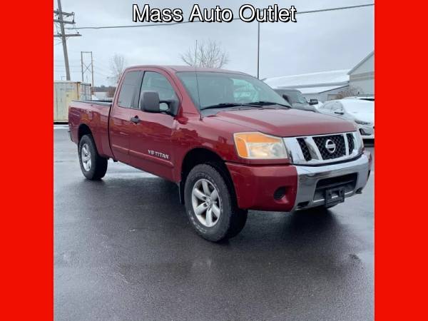 2009 Nissan Titan 4WD King Cab SWB SE - cars & trucks - by dealer -... for sale in Worcester, MA – photo 3