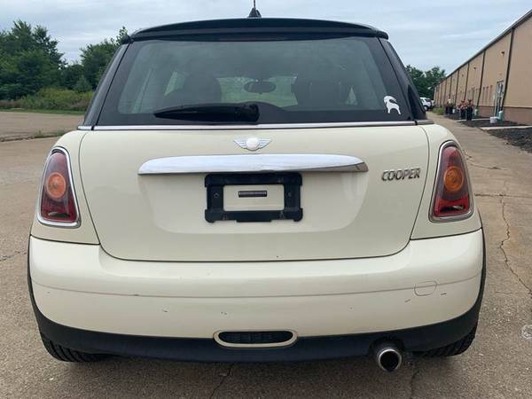 2007 Mini Cooper Hatchback - 6 speed Manual for sale in Uniontown , OH – photo 12