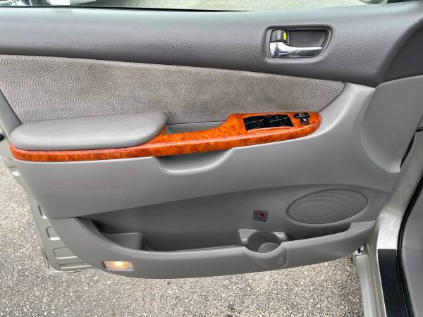 2010 TOYOTA SIENNA SEATS 8 - - by dealer - vehicle for sale in Carlisle, IA – photo 12