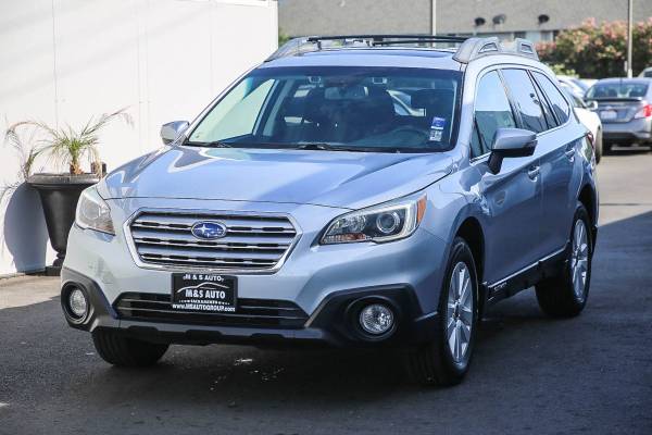 2015 Subaru Outback 2 5i Premium suv Ice Silver Metallic - cars & for sale in Sacramento , CA – photo 3