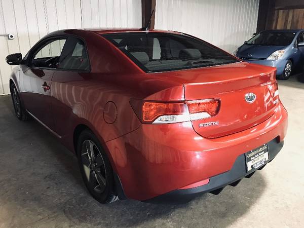 2010 Kia Forte Koup EX - cars & trucks - by dealer - vehicle... for sale in Madison, WI – photo 7