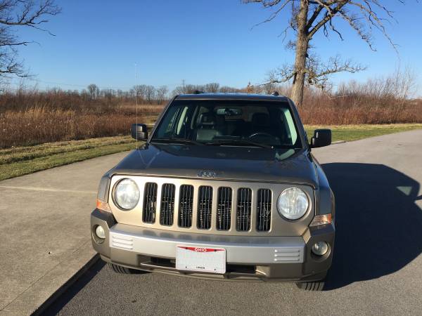 2008 Jeep Patriot Limited 4x4 Sport Utility Vehicle - cars & trucks... for sale in Dublin, OH – photo 3