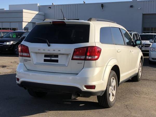 2012 Dodge Journey AWD 4dr SXT hatchback Pearl White Tri-coat for sale in Sterling Heights, MI – photo 3