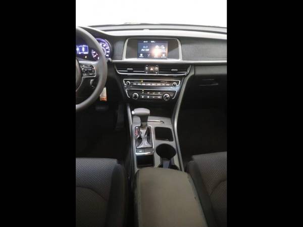2018 KIA OPTIMA LX - - by dealer - vehicle automotive for sale in Akron, OH – photo 24