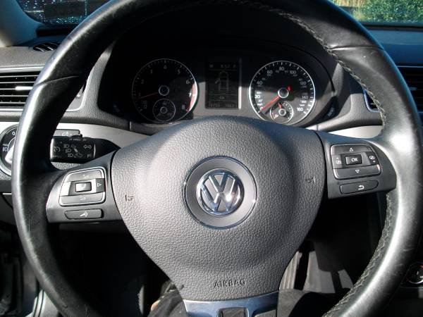 2015 VW Passat TSi- SE Limited w/ Navigation and Sunroof 70K miles !... for sale in Dover, MD – photo 9