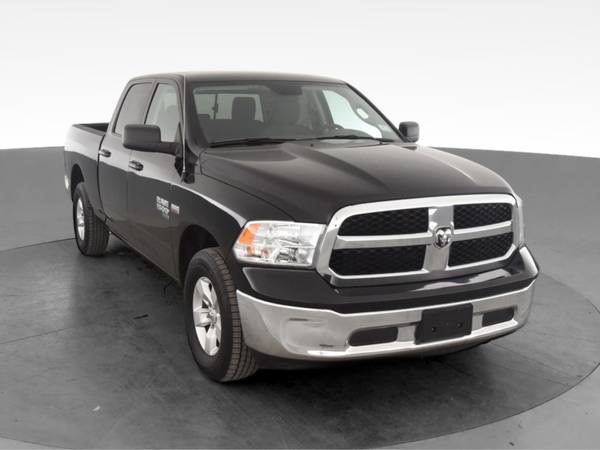 2020 Ram 1500 Classic Crew Cab SLT Pickup 4D 6 1/3 ft pickup Black -... for sale in Louisville, KY – photo 16