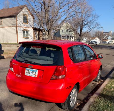 2005 Chevrolet Aveo LT Hatchback (One Owner) - cars & trucks - by... for sale in Saint Paul, MN – photo 3