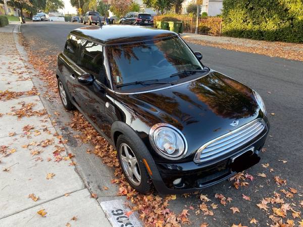 Mini Cooper 2009 - cars & trucks - by owner - vehicle automotive sale for sale in Los Angeles, CA – photo 2