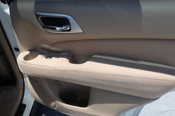 2013 Nissan Pathfinder Platinum 4dr SUV - - by dealer for sale in Tucson, AZ – photo 19