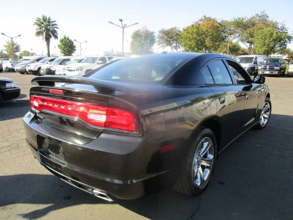 2011 Dodge Charger - NAVI - REA RCAMERA - NEW TIRES - LEATHER AND... for sale in Sacramento , CA – photo 3