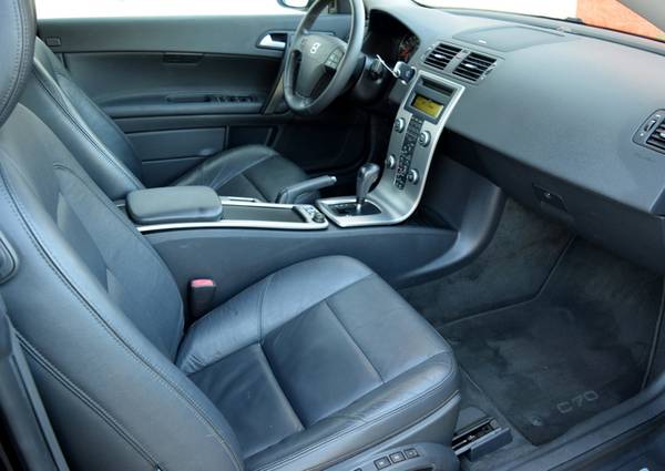 Black 2008 Volvo C70 T5 - Hardtop Convertible - Black Leather - cars... for sale in Raleigh, NC – photo 17