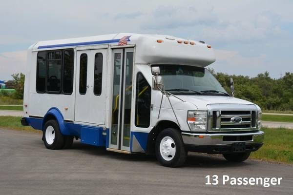 Shuttle Bus Liquidation Sale for sale in Chicago, IL – photo 3