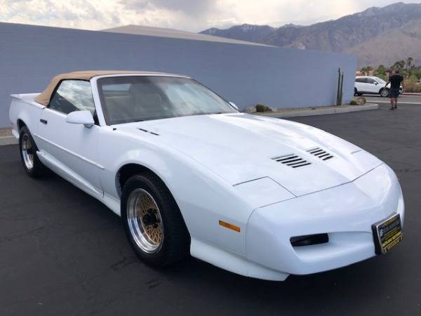 1991 Pontiac Firebird Trans-Am - - by dealer - vehicle for sale in Palm Springs, CA – photo 3