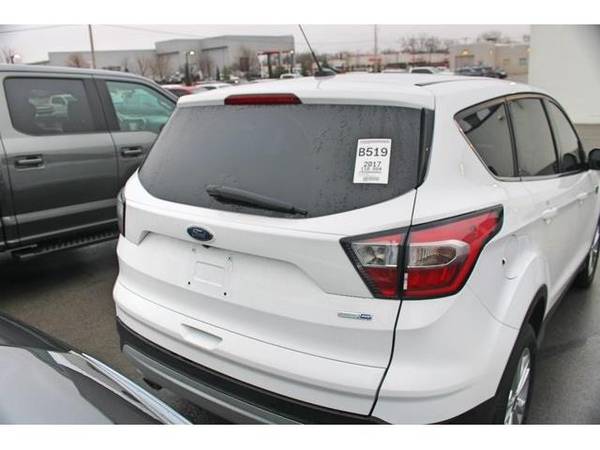 2017 Ford Escape SE - SUV - - by dealer - vehicle for sale in Bartlesville, KS – photo 5