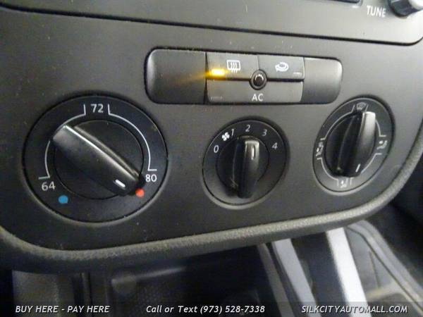 2007 Volkswagen Rabbit PZEV 5 Speed Manual PZEV 2dr Hatchback (2 5L for sale in Paterson, PA – photo 15