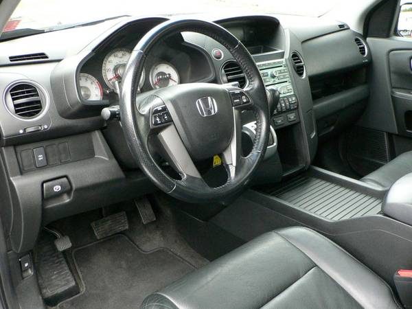 11 Honda Pilot EXL, Leather, Sunroof, DVD, Only 129K! Mint! We Finance for sale in binghamton, NY – photo 11