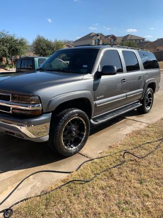 2000 Chevy suburban 2500 4x4 for sale in Anna, TX