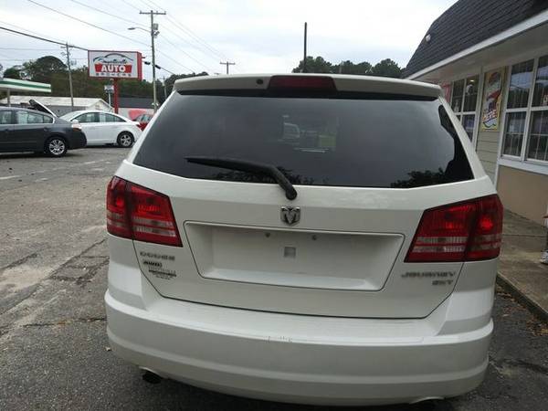2009 Dodge Journey - cars & trucks - by dealer - vehicle automotive... for sale in Fayetteville, NC – photo 4