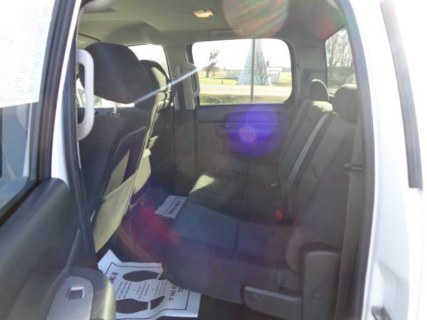 2013 Chevrolet Silverado 2500HD 4X4 RUST FREE SOUTHERN - cars &... for sale in Loyal, WI – photo 9