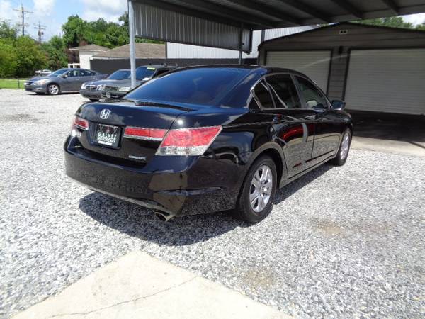 2012 Honda Accord SE - Sunroof - Leather - 79000 Miles - 1 Owner -... for sale in Gonzales, LA – photo 6