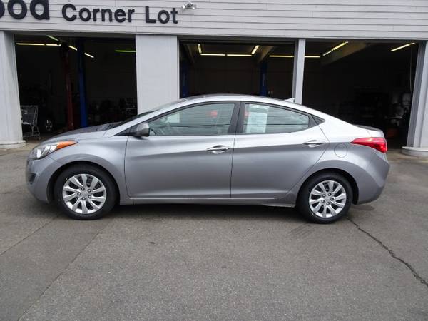 2012 Hyundai Elantra Limited for sale in East Providence, RI – photo 4