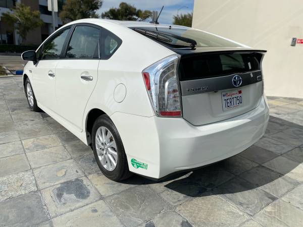 2014 Toyota Prius Plug-In W/ Navigation *Clean Title!* - cars &... for sale in Irvine, CA – photo 5